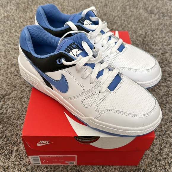 BNIB Nike Full Force Low Premium Leather Sneakers W 8.5/7Y White Polar Black - Picture 9 of 14
